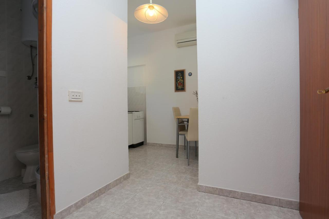Apartments With A Parking Space Lokva Rogoznica, Omis - 17645 외부 사진